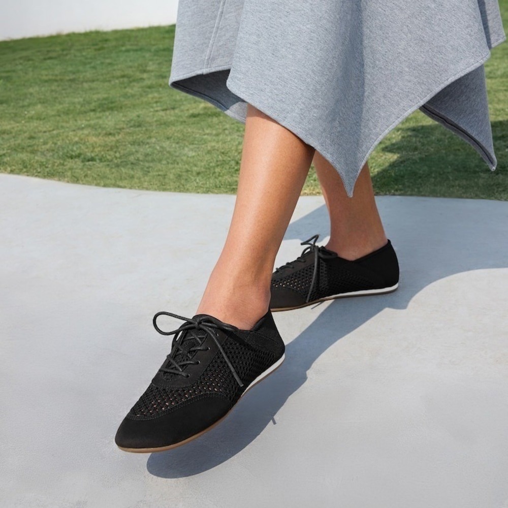 VIVAIA Yara Black Mesh Lace-Up Round Toe Flats EU/39 US/8